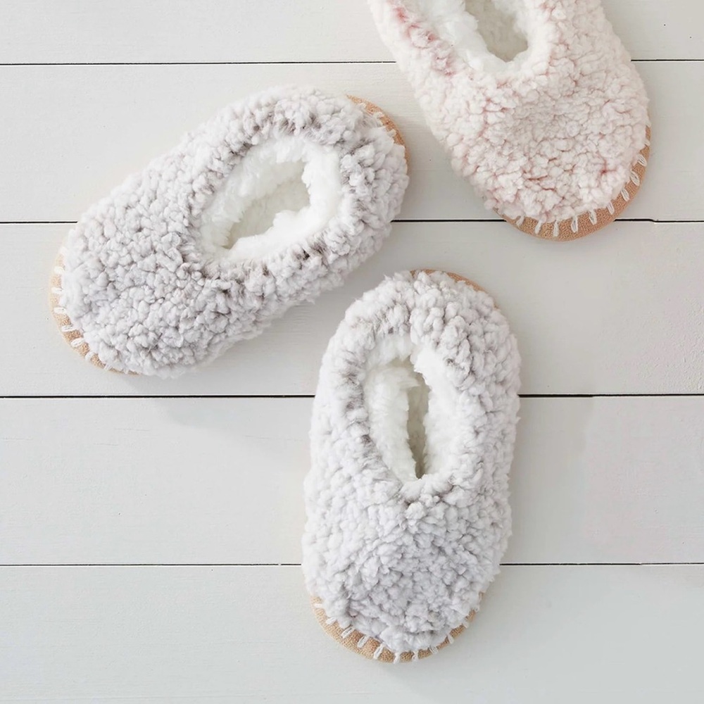 Girl’s NWT Slippers Little Lemon Apres Ski Bootie Gray 12-1 Non-Skid